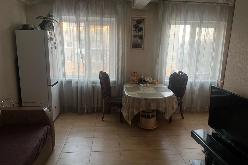 Сдаётся 3-комнатная квартира, 57.8 м²