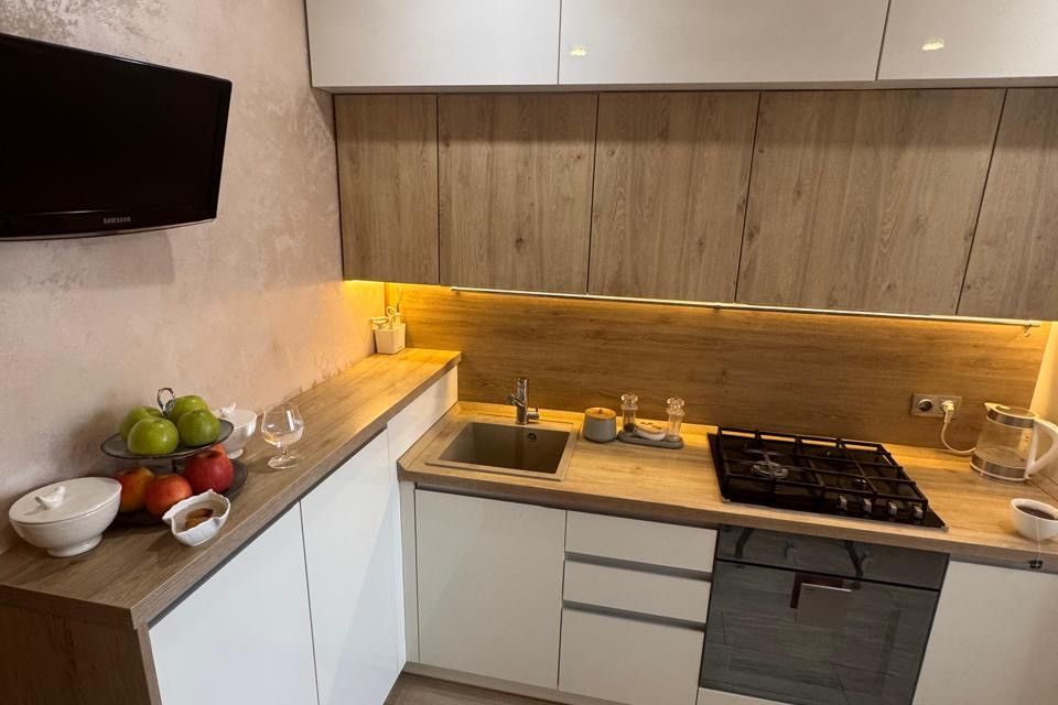 Продаётся 3-комнатная квартира, 65.2 м²