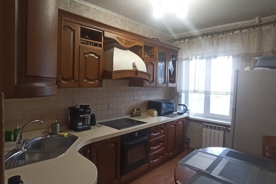 Продаётся 3-комнатная квартира, 66.8 м²