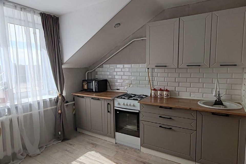Продаётся 1-комнатная квартира, 37 м²