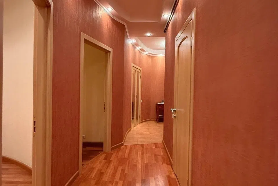 Продаётся 3-комнатная квартира, 88 м²