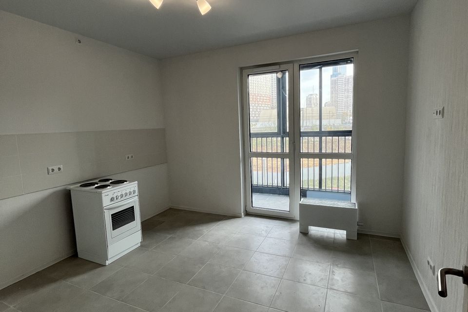 Продаётся 2-комнатная квартира, 70.7 м²