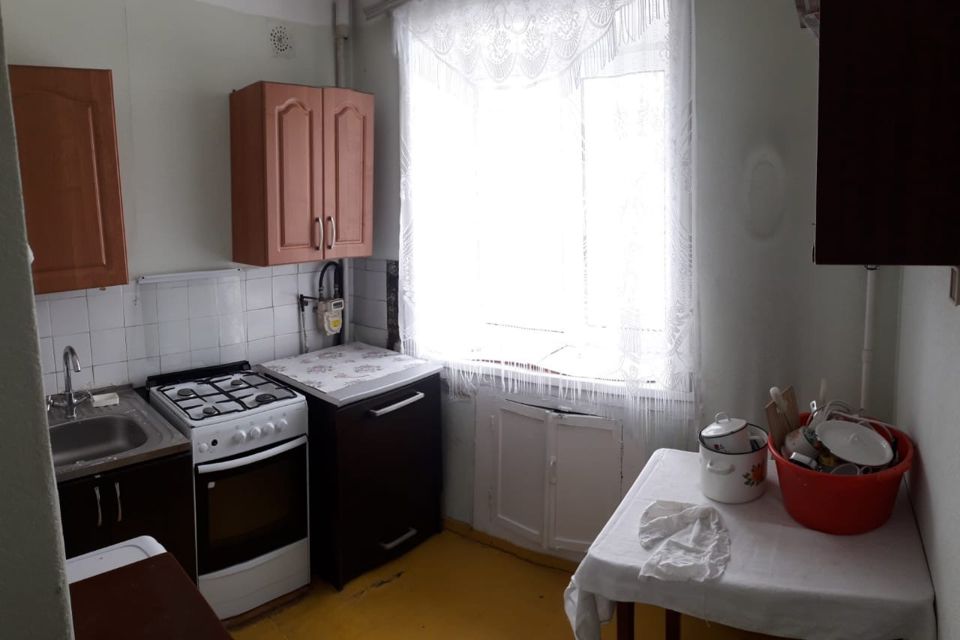 Сдаётся 4-комнатная квартира, 62.7 м²