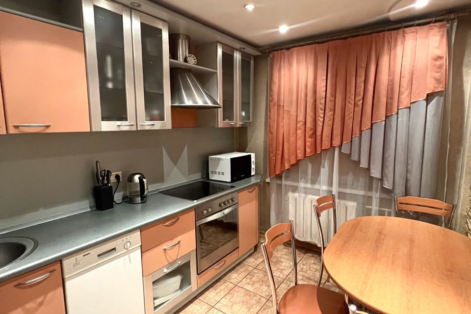 Продаётся 3-комнатная квартира, 60.6 м²