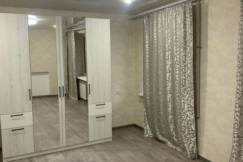 Продаётся 3-комнатная квартира, 60.2 м²