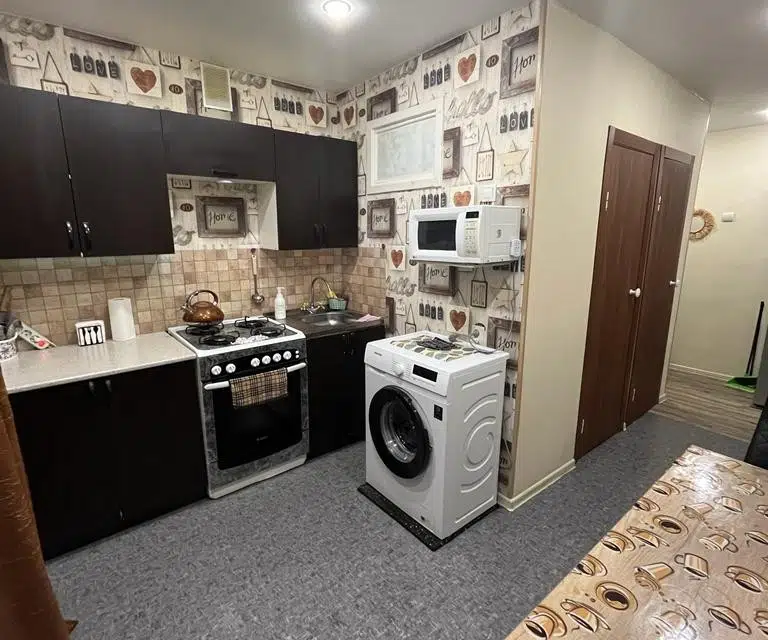 Продаётся 3-комнатная квартира, 61.4 м²