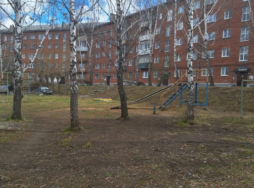 Продаётся 3-комнатная квартира, 54.4 м²