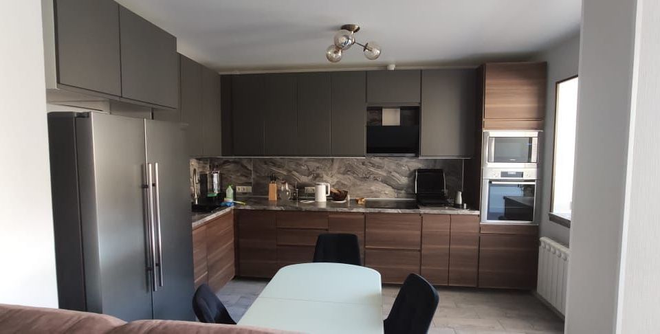 Продаётся 3-комнатная квартира, 92 м²