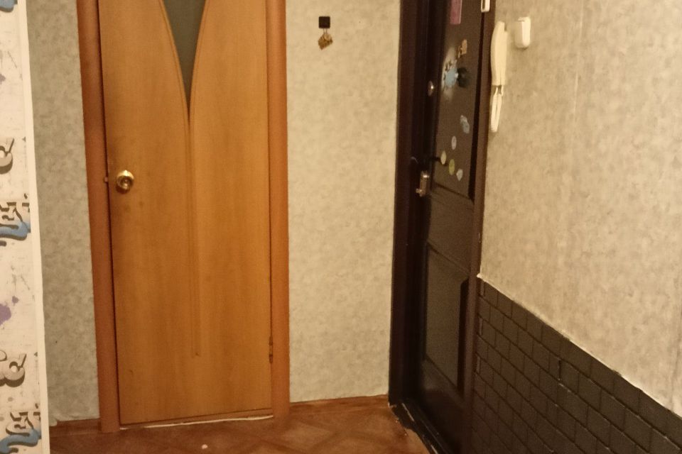 Продаётся 3-комнатная квартира, 59.7 м²