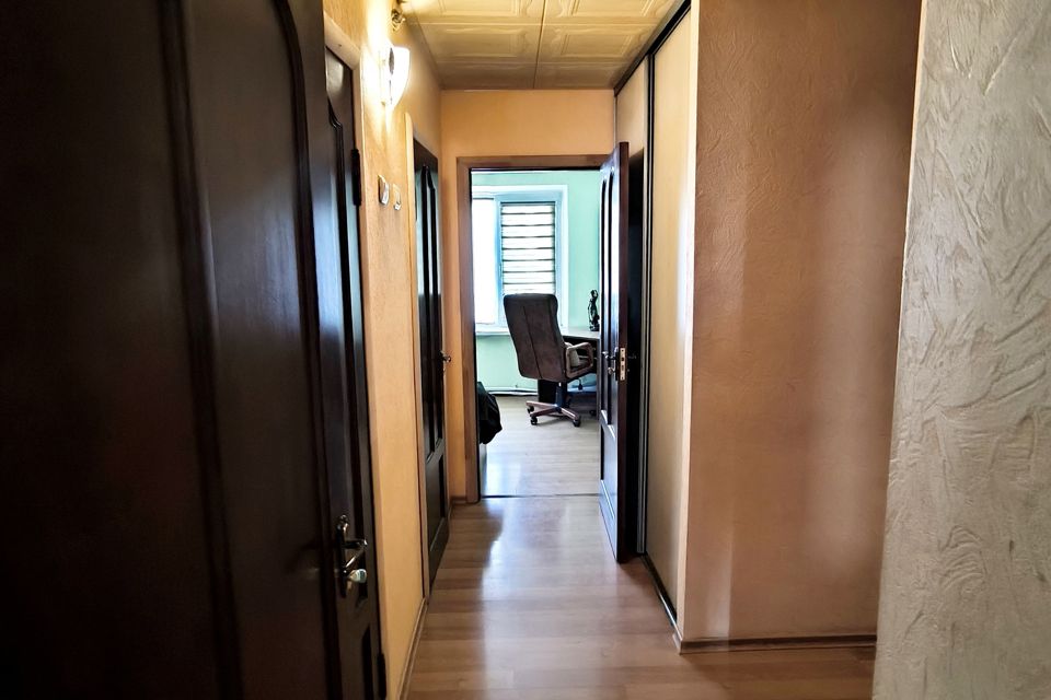 Продаётся 3-комнатная квартира, 72 м²