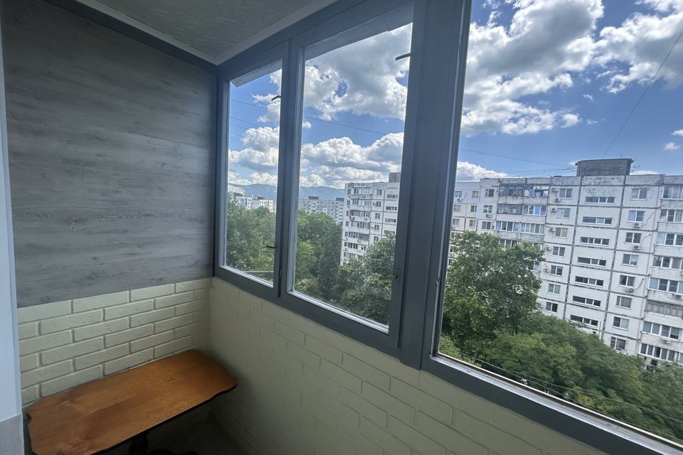 Продаётся 1-комнатная квартира, 39.7 м²