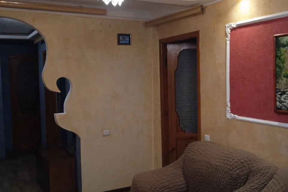 Продаётся 3-комнатная квартира, 51.2 м²