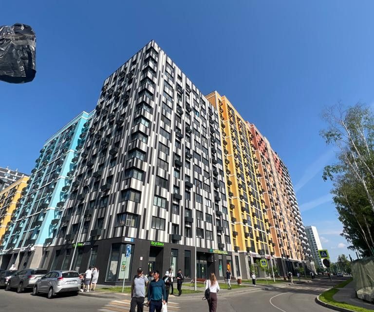 Продаётся 3-комнатная квартира, 75.6 м²