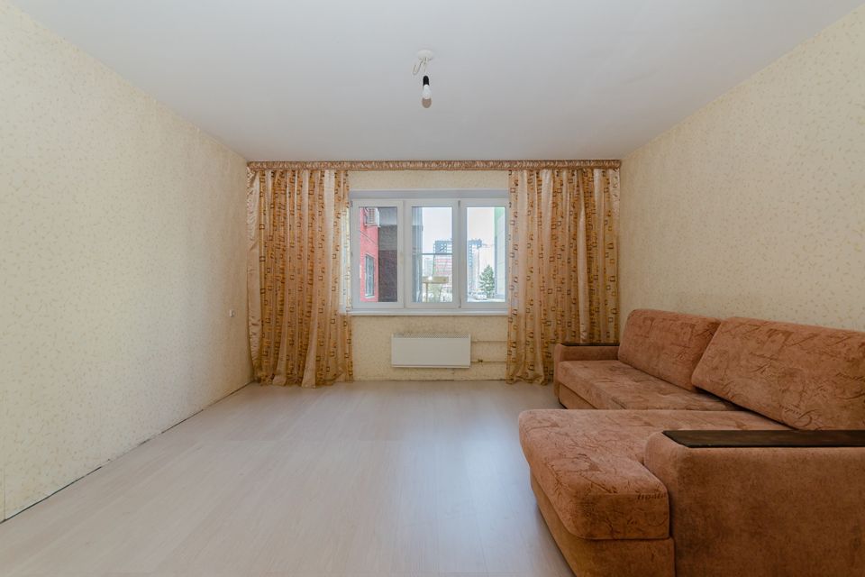 Продаётся 3-комнатная квартира, 74.9 м²