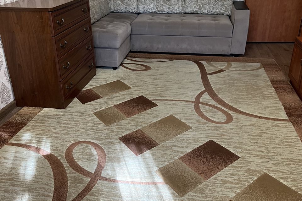 Продаётся 3-комнатная квартира, 57.6 м²