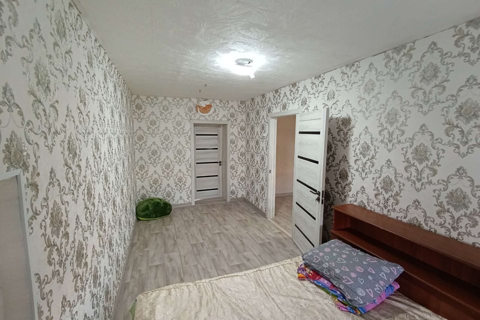 Продаётся 4-комнатная квартира, 76.2 м²