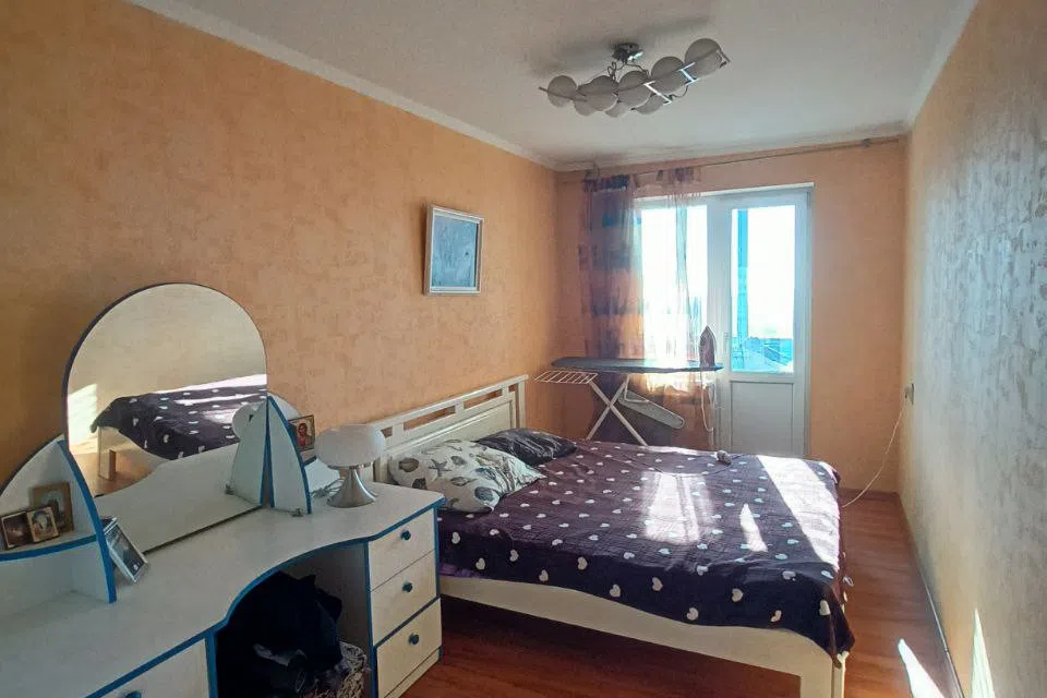 Продаётся 3-комнатная квартира, 64 м²