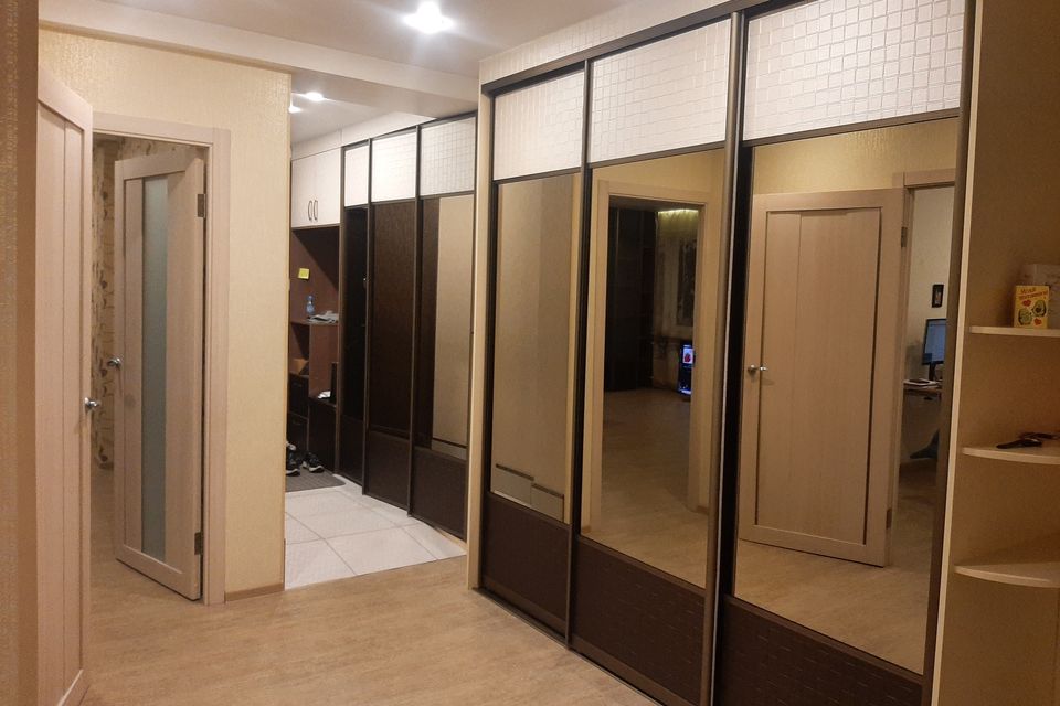 Продаётся 3-комнатная квартира, 74.7 м²