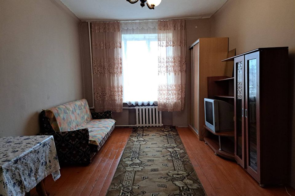 Продаётся комната в 5-комн. квартире, 18.7 м²