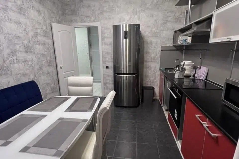 Продаётся 1-комнатная квартира, 49.7 м²