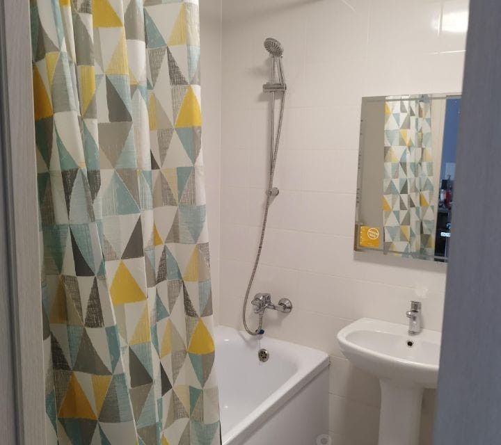 Продаётся 1-комнатная квартира, 37.3 м²