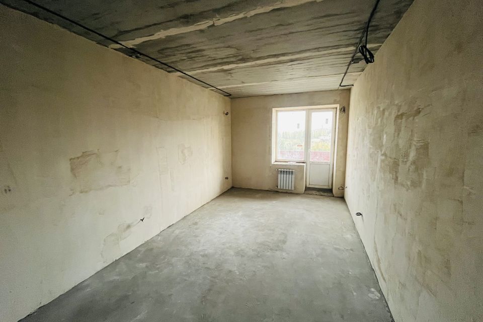 Продаётся 1-комнатная квартира, 56 м²