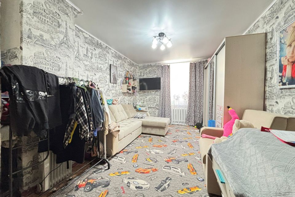 Продаётся 1-комнатная квартира, 38.2 м²