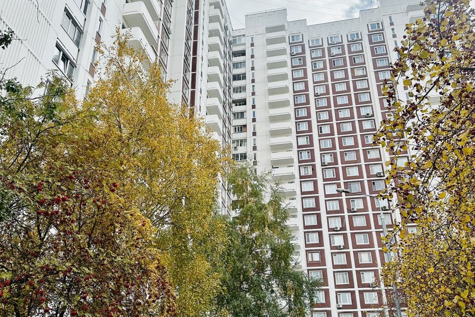 Продаётся 3-комнатная квартира, 76.2 м²