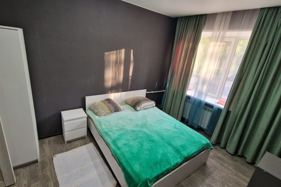 Продаётся 3-комнатная квартира, 63 м²