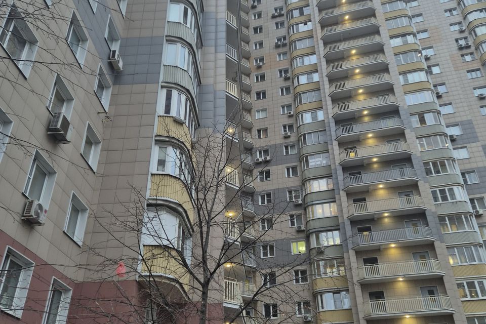 Продаётся 2-комнатная квартира, 63.5 м²