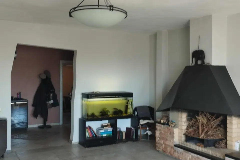 Продаётся 3-комнатная квартира, 108 м²