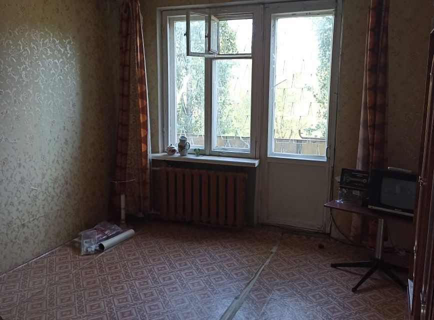 Продаётся 3-комнатная квартира, 60.3 м²