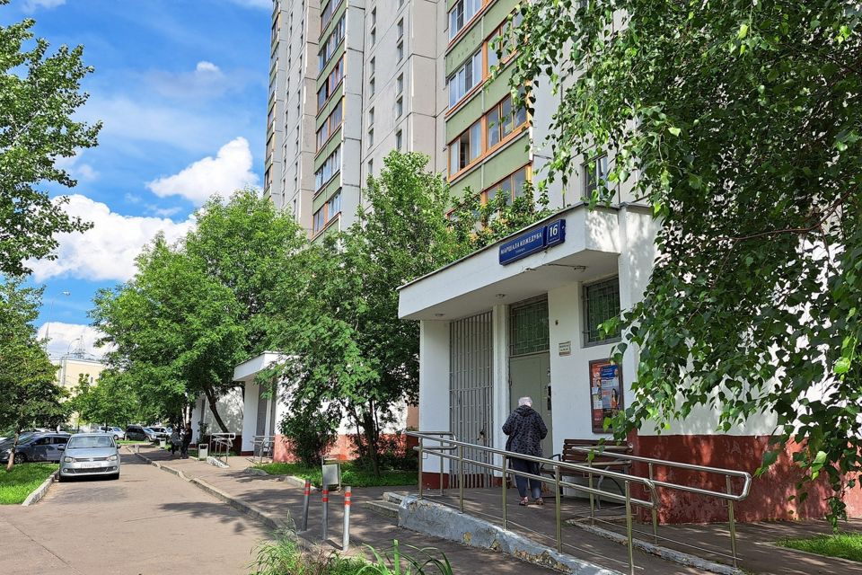 Продаётся 2-комнатная квартира, 55 м²