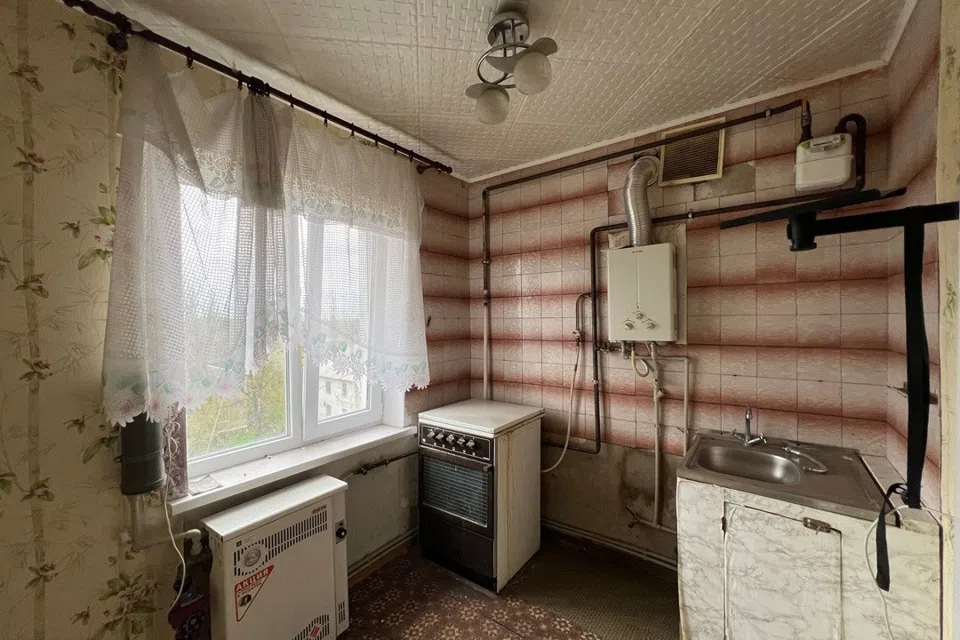 Продаётся 3-комнатная квартира, 58.9 м²