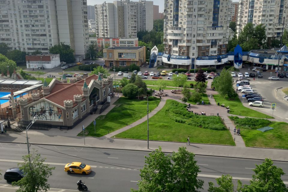 Продаётся 3-комнатная квартира, 73.9 м²