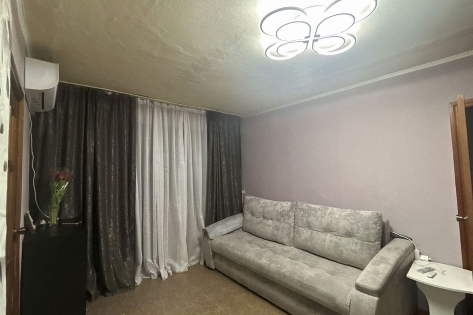Продаётся 2-комнатная квартира, 42 м²