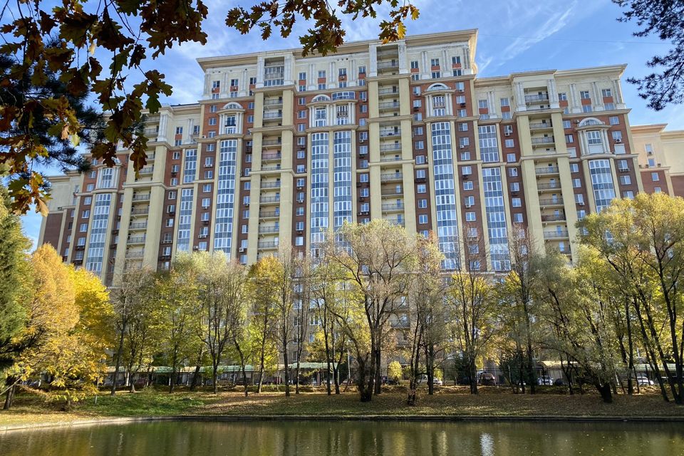 Сдаётся 3-комнатная квартира, 120 м²