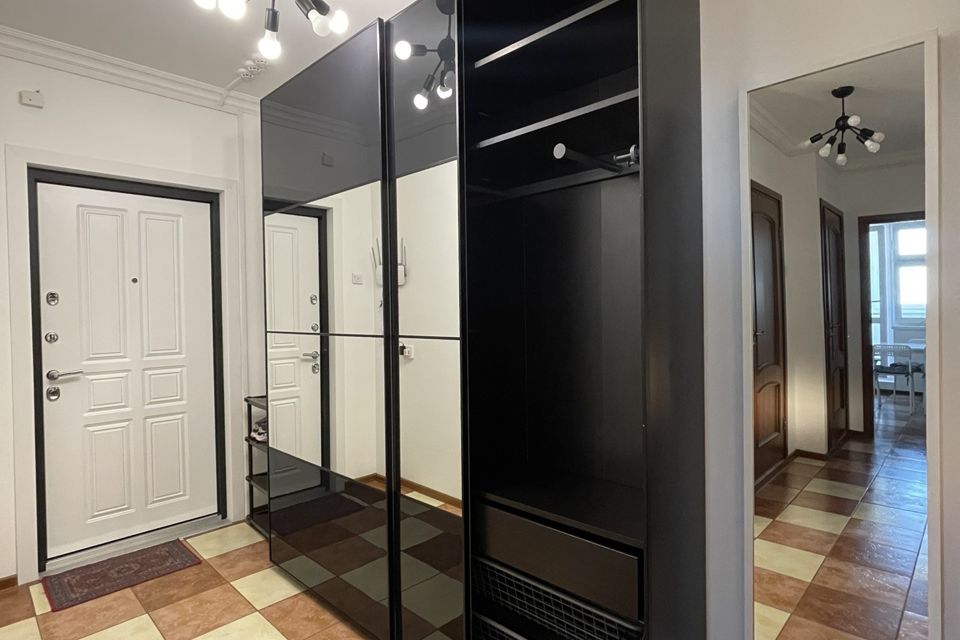 Продаётся 2-комнатная квартира, 58.6 м²