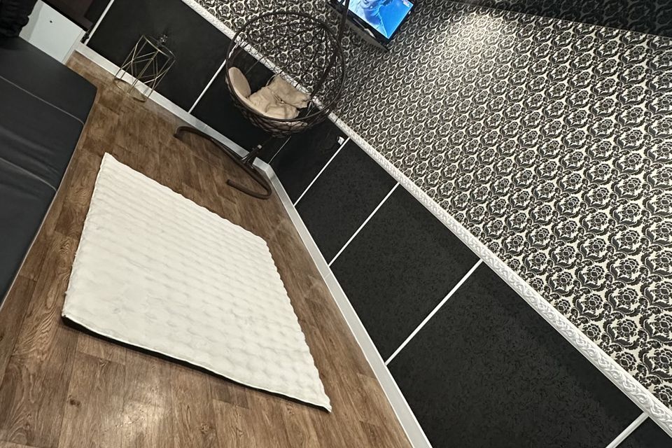 Продаётся 1-комнатная квартира, 32 м²