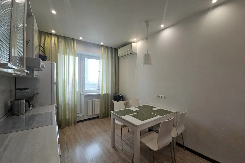 Продаётся 2-комнатная квартира, 73.1 м²