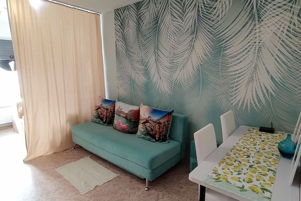 Продаётся 2-комнатная квартира, 56.5 м²