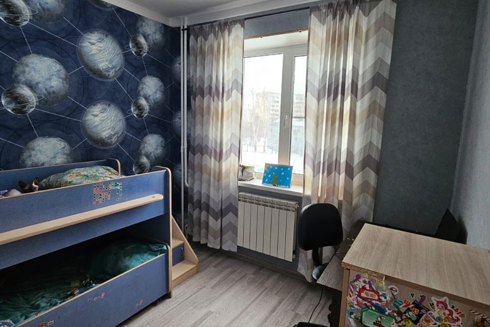 Продаётся 4-комнатная квартира, 80 м²