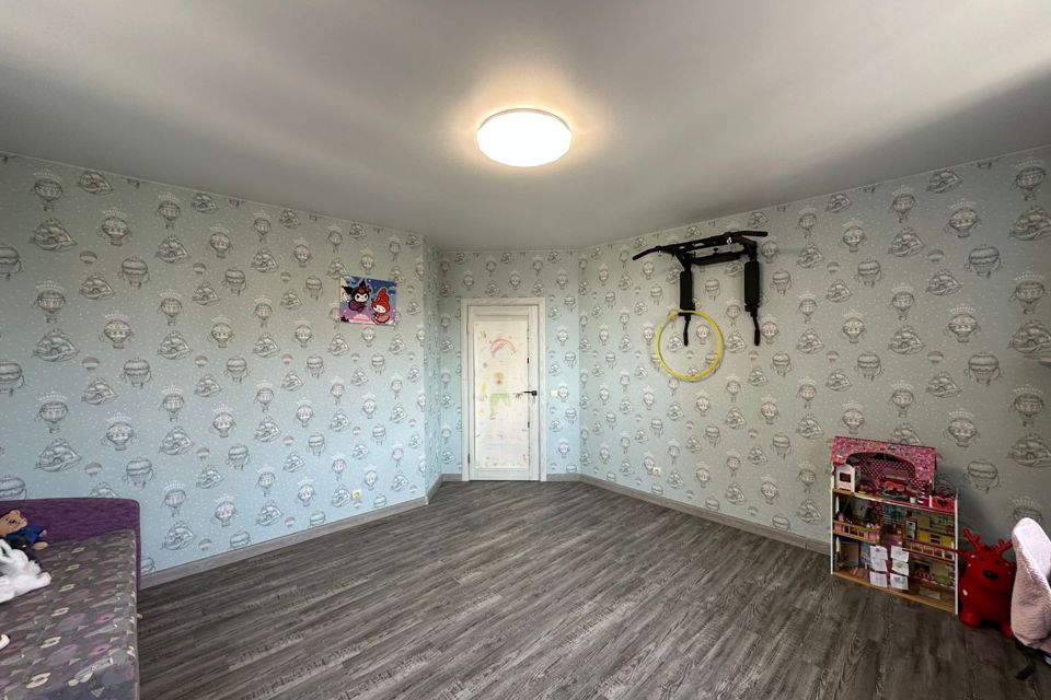 Продаётся 4-комнатная квартира, 95.1 м²