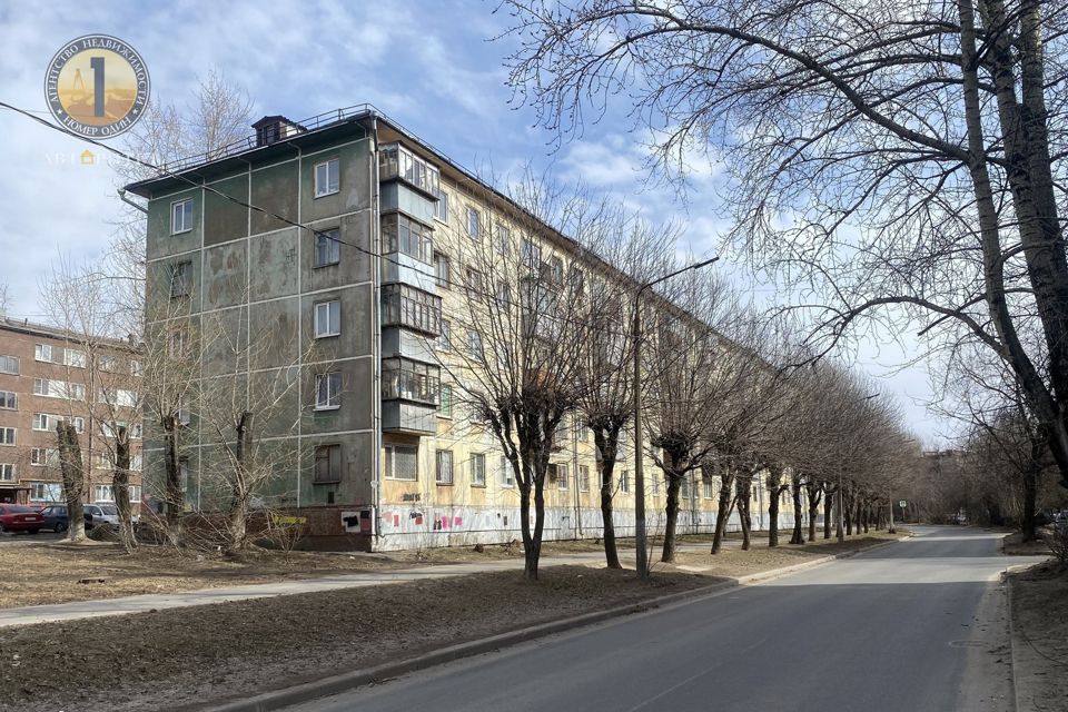 Продаётся 3-комнатная квартира, 58.7 м²