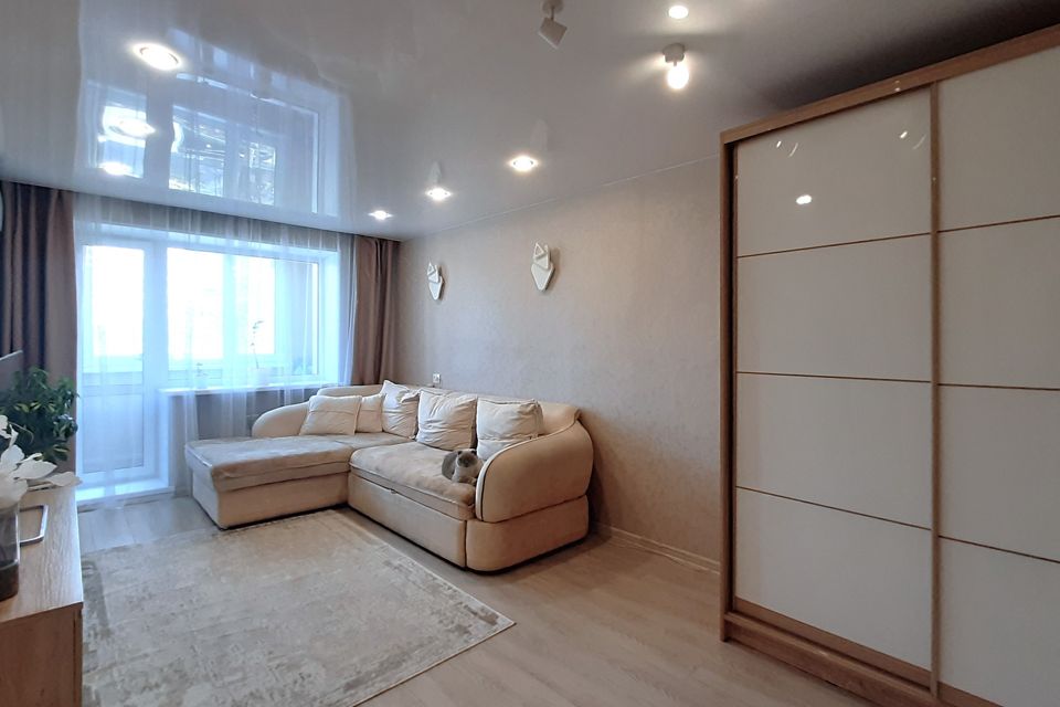 Продаётся 3-комнатная квартира, 55.5 м²