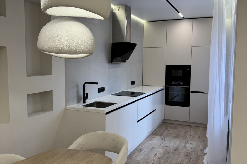Продаётся 3-комнатная квартира, 86 м²