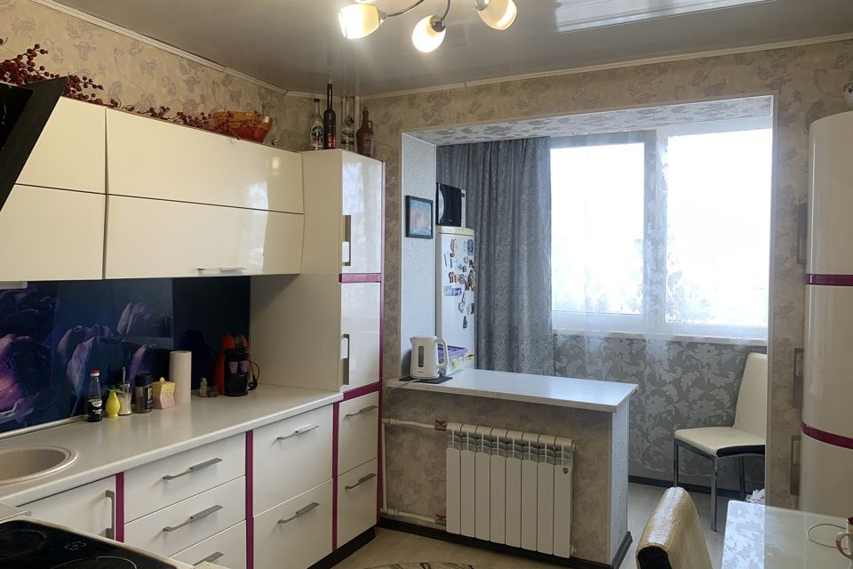 Продаётся 3-комнатная квартира, 65 м²