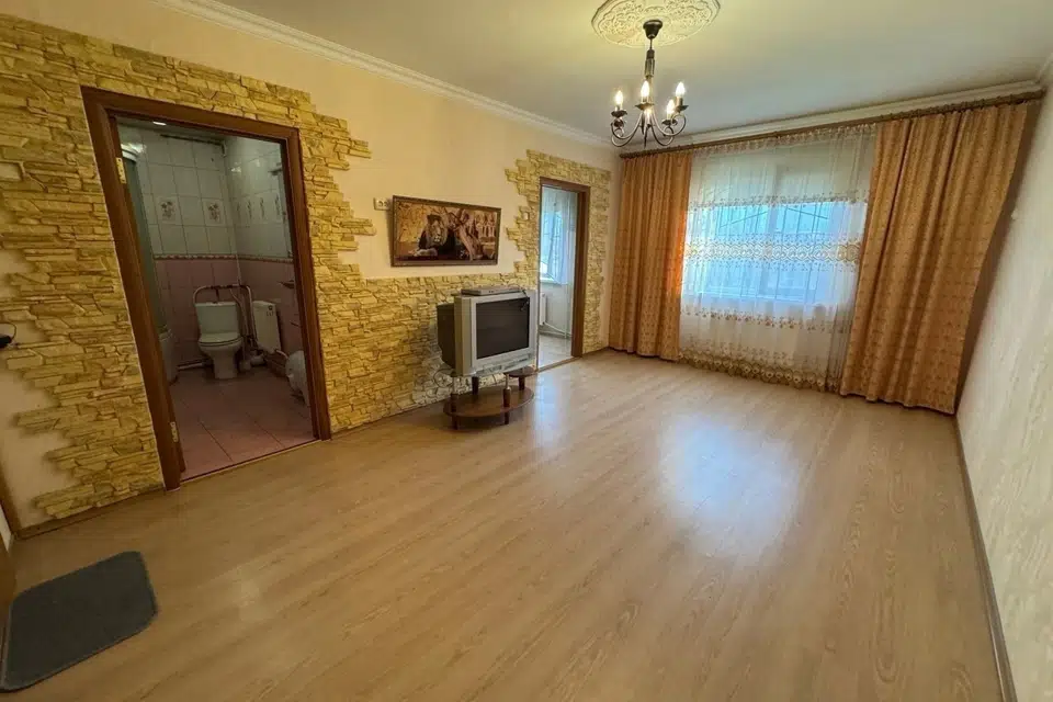 Продаётся 2-комнатная квартира, 54 м²