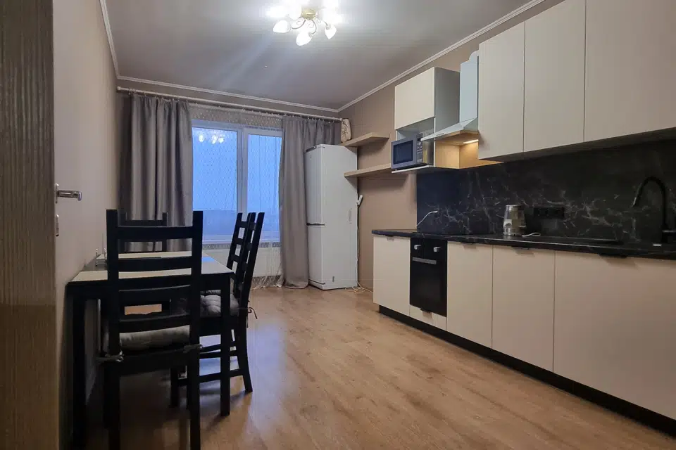 Продаётся 2-комнатная квартира, 59.2 м²