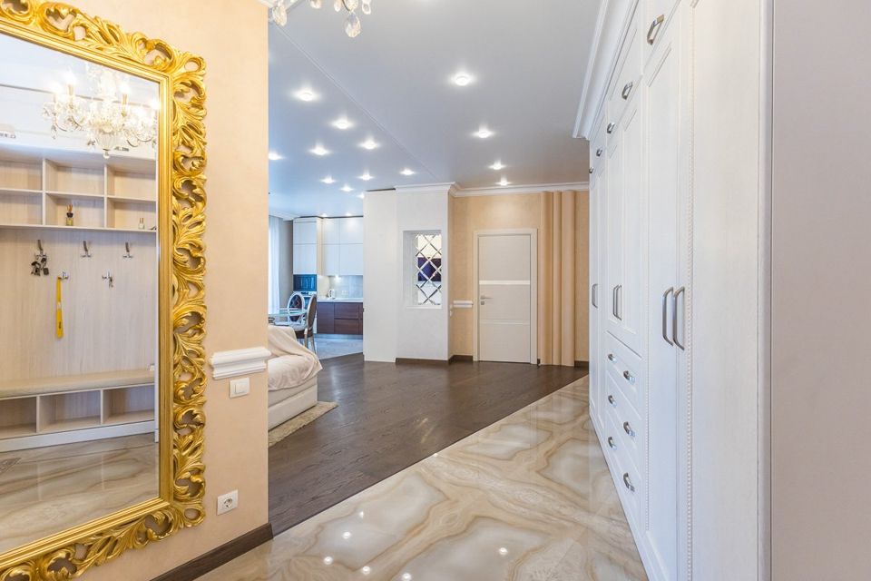Продаётся 3-комнатная квартира, 103.4 м²